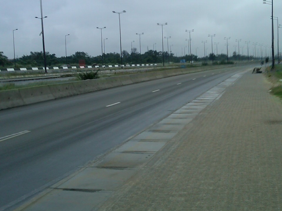 ROAD TRANSPORT INFRASTRUCTURE (UNDER CONSTRUCTION) LAGOS-BADAGRY ROAD